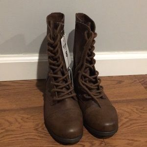 Mossimo Supply Co. Boots